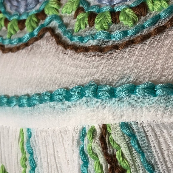 NWT LeTarte Cotton Embroidered Blouse small - Picture 2 of 6